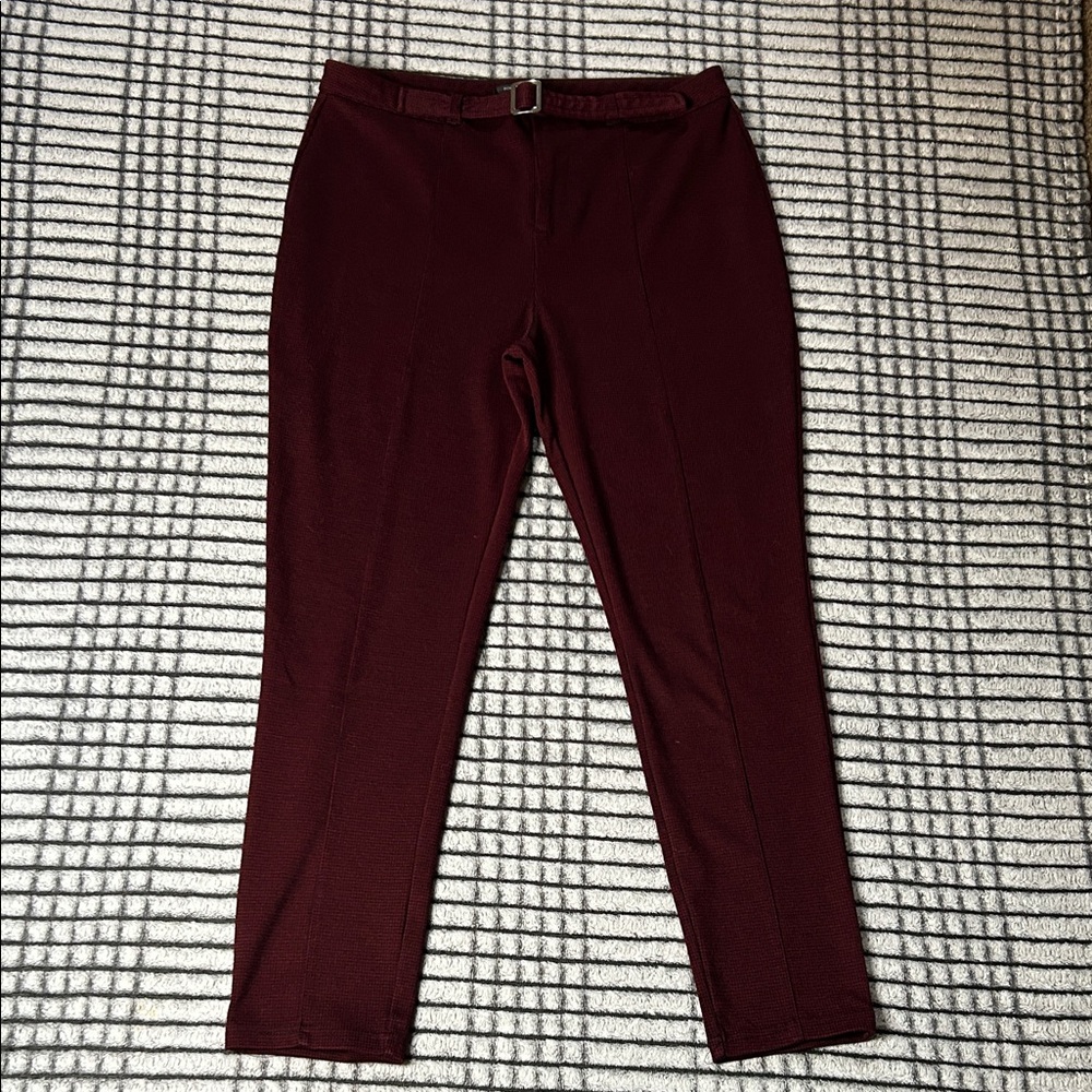 Women’s Slim Fit Dress Pants (L)